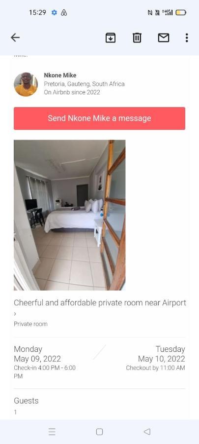 Stay At Home Airport Lodge Kempton Park Bagian luar foto